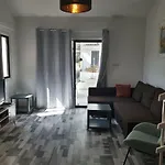 Kermia Beach Apartment