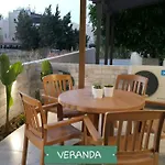 Chris\'S Kyklades Holiday Apartment