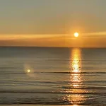 Alex Beach Apartment 33