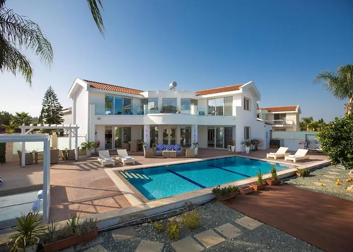 Protaras Holiday Villa 113
