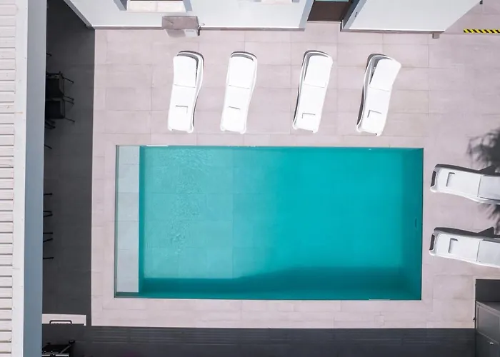 Luxury Villa Agathoula