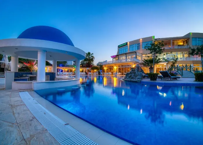 One Bedroom Apartment In Caesar Resort & Spa, Long Beach