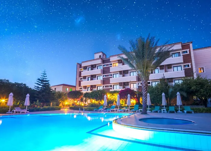 Anadol Hotel & Pool At Kyrenia City Center