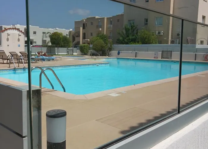 Beautiful 2-Bed House In Mandria Paphos