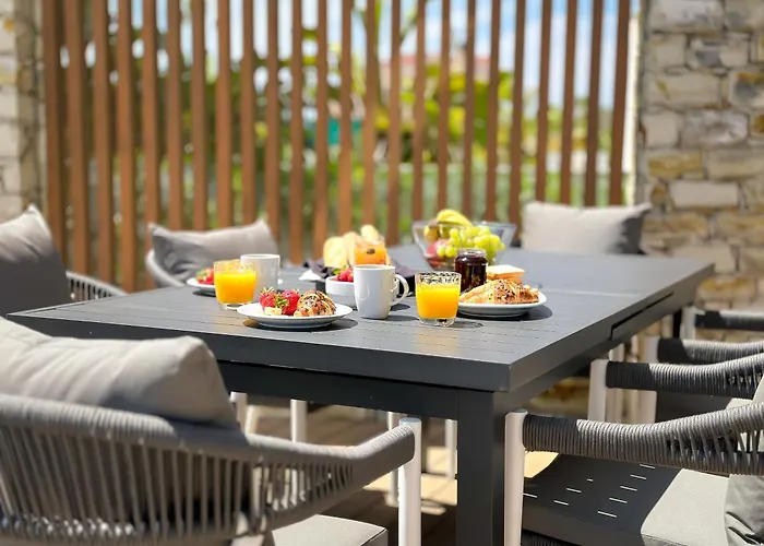 City Napa Seaview Villas