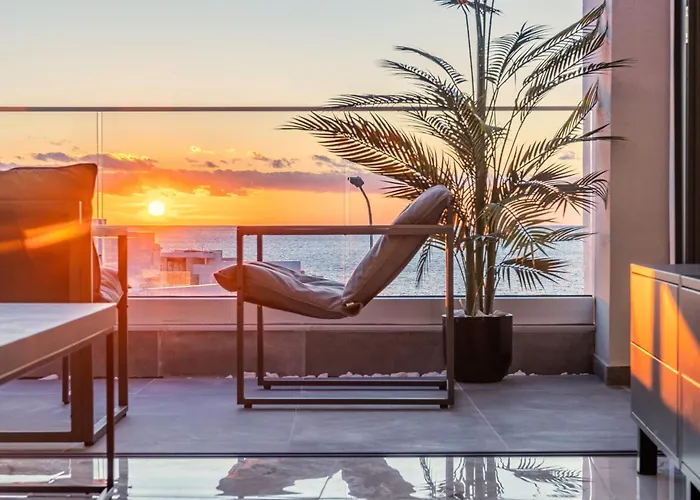 Hiddengems Residences 202 - The Lxr Penthouse - Pool & Steps To Beach