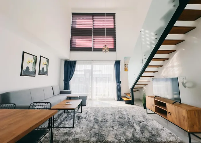 Four Seasons 2 Lofts By The Sea, Bogaz, Iskele