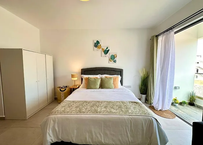 The Olive Beachfront Apartment & Spa