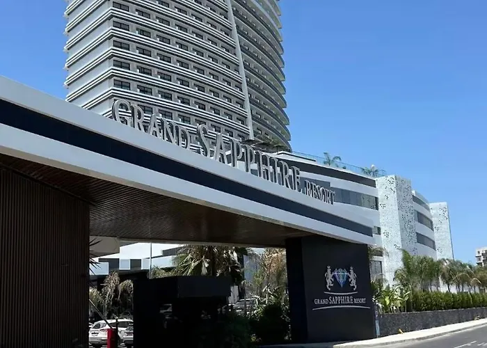 Grand Sapphire Resort