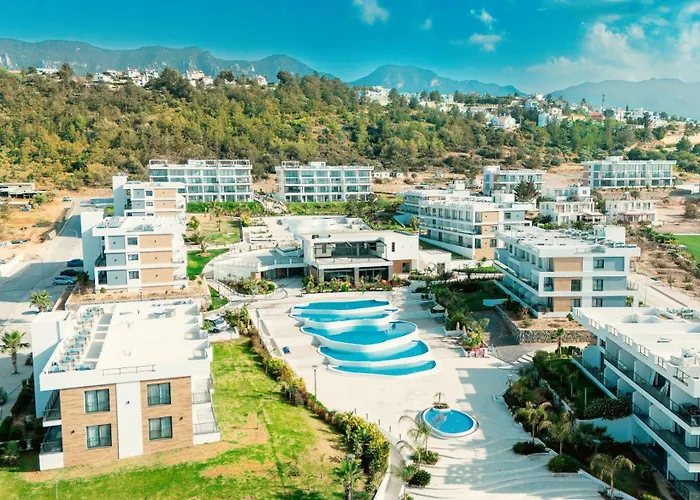 Caesar Cliff Holiday Apartments