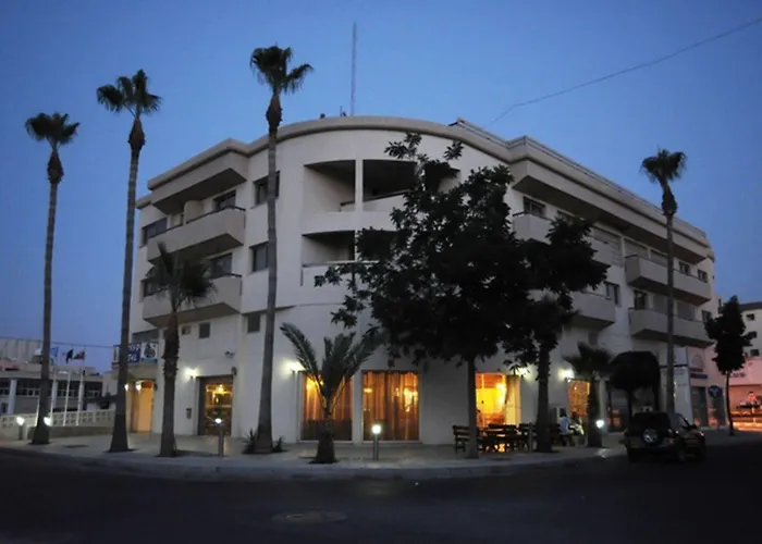 Elysso Hotel