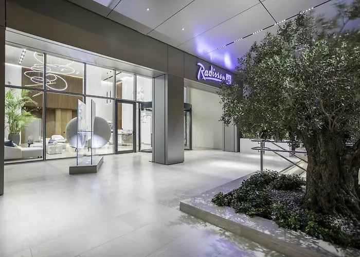 Radisson Blu Hotel, Larnaca