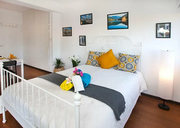 Poseidon Boutique Apartment 2