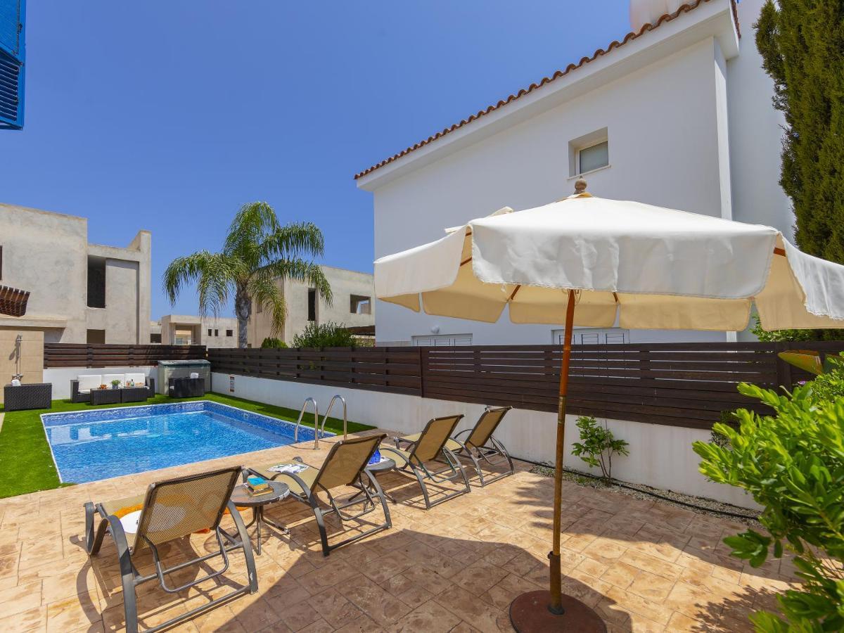 Kos 8 Villa Protaras