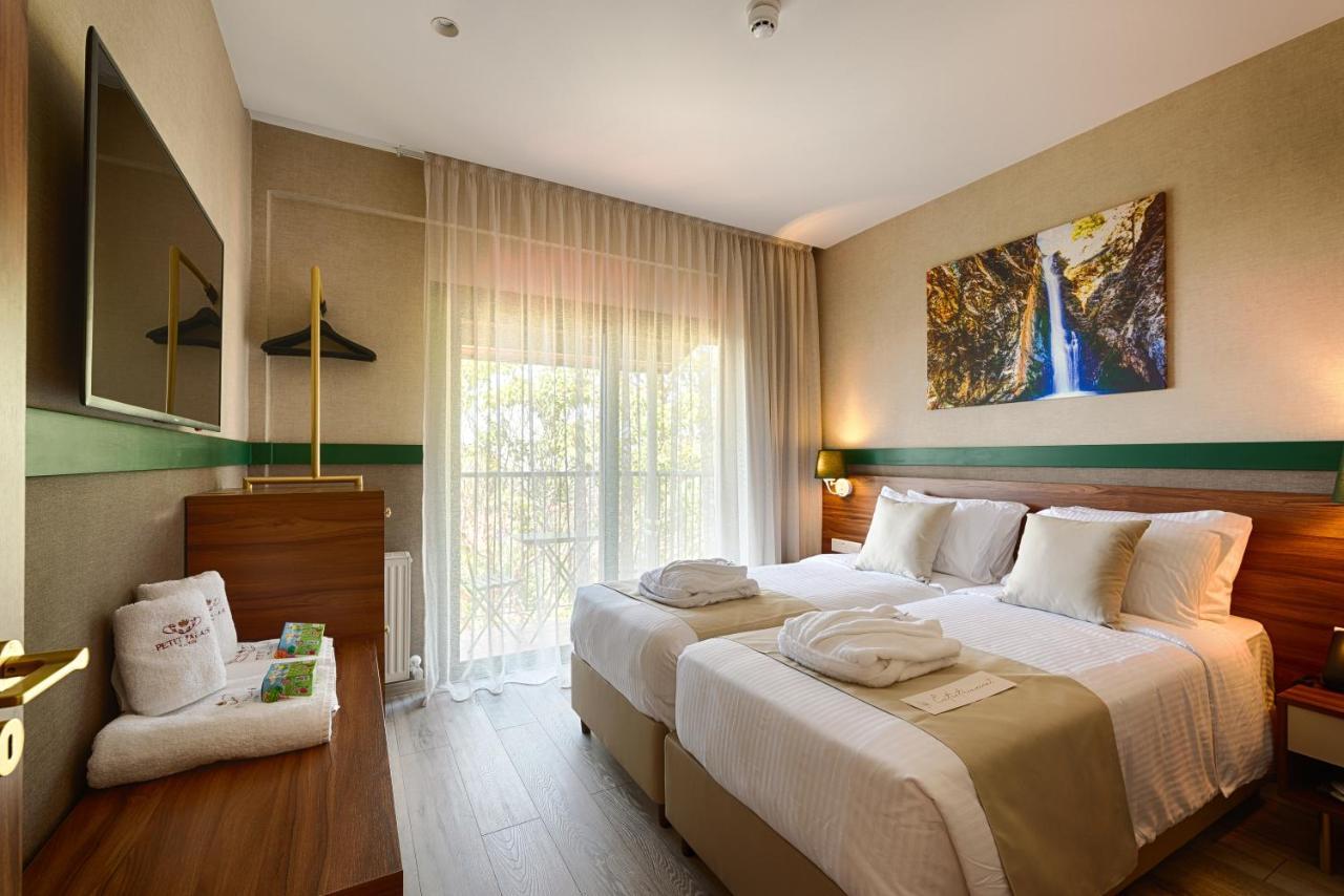 Petit Palais Boutique Hotel