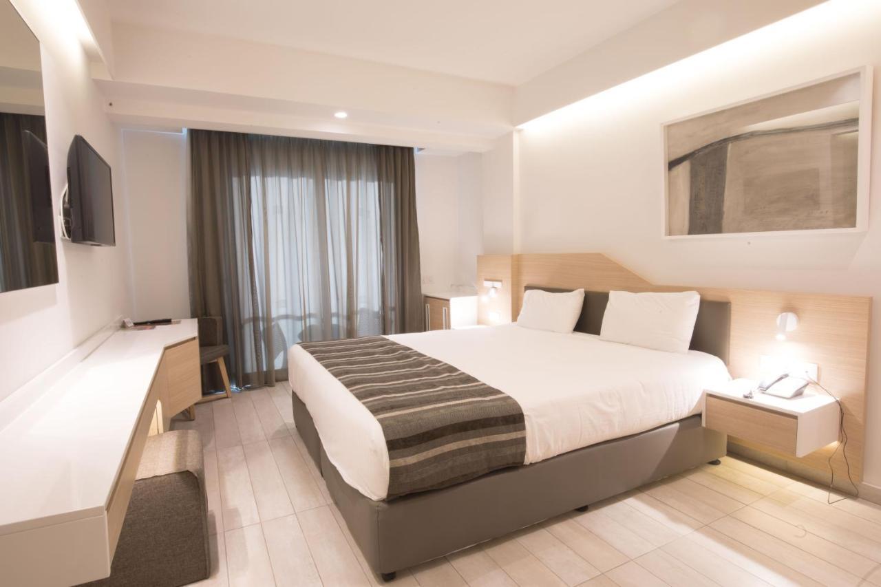 Evalena Hotel 4*
