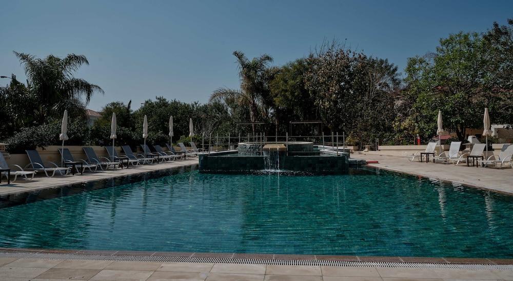 E-hotel Larnaca & Hotel