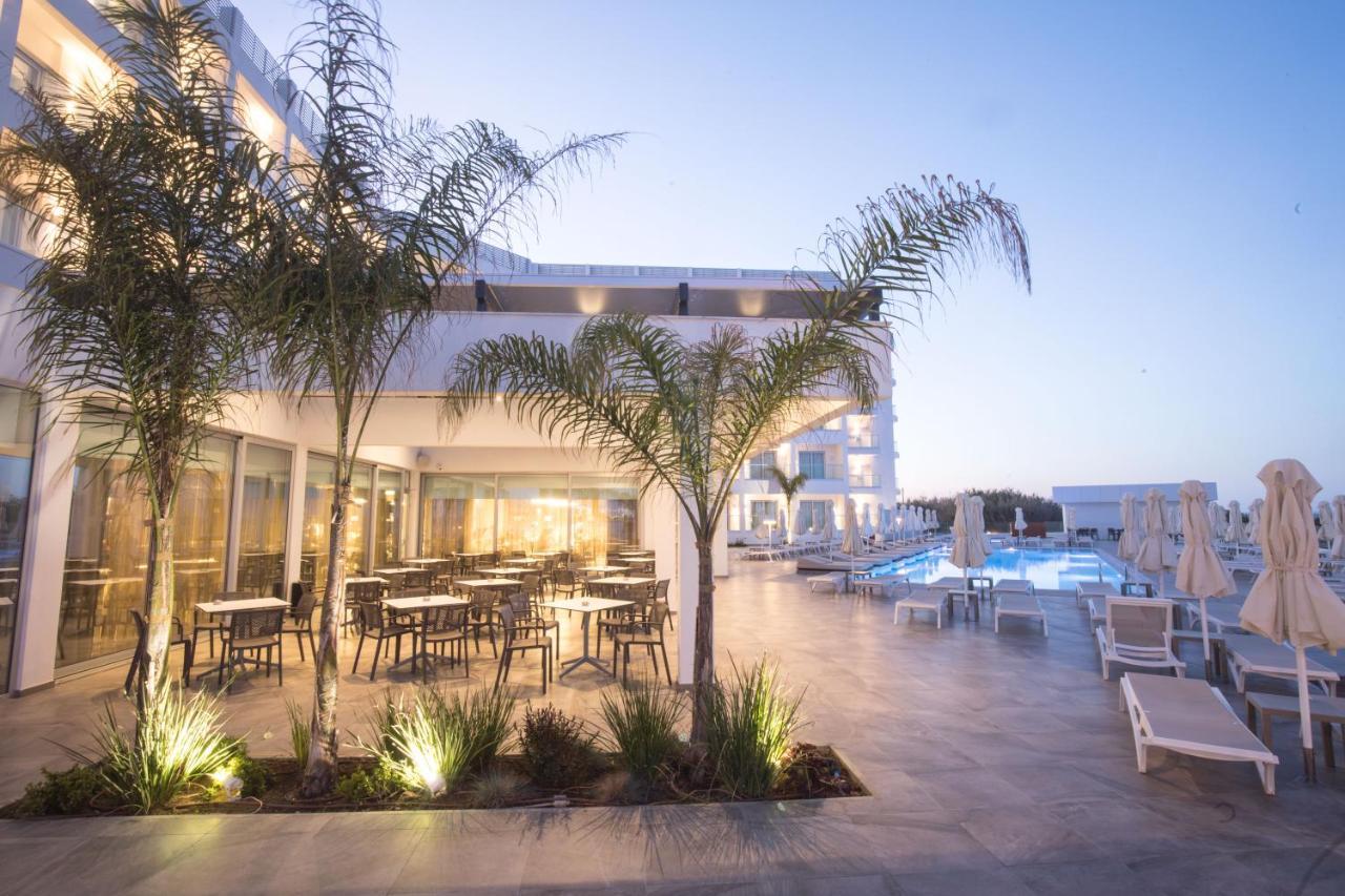 Evalena Hotel 4*