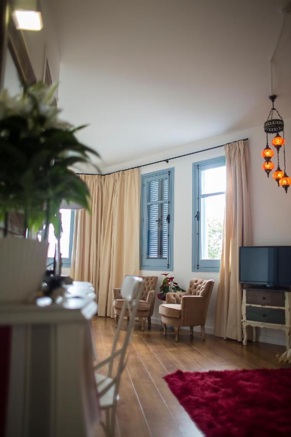 Operetta House Apartment