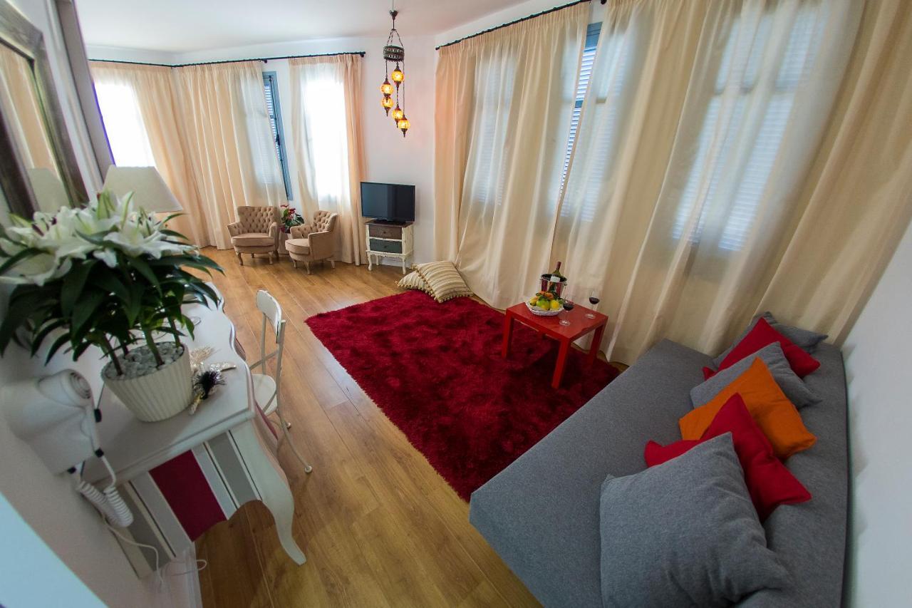 Operetta House * Larnaca