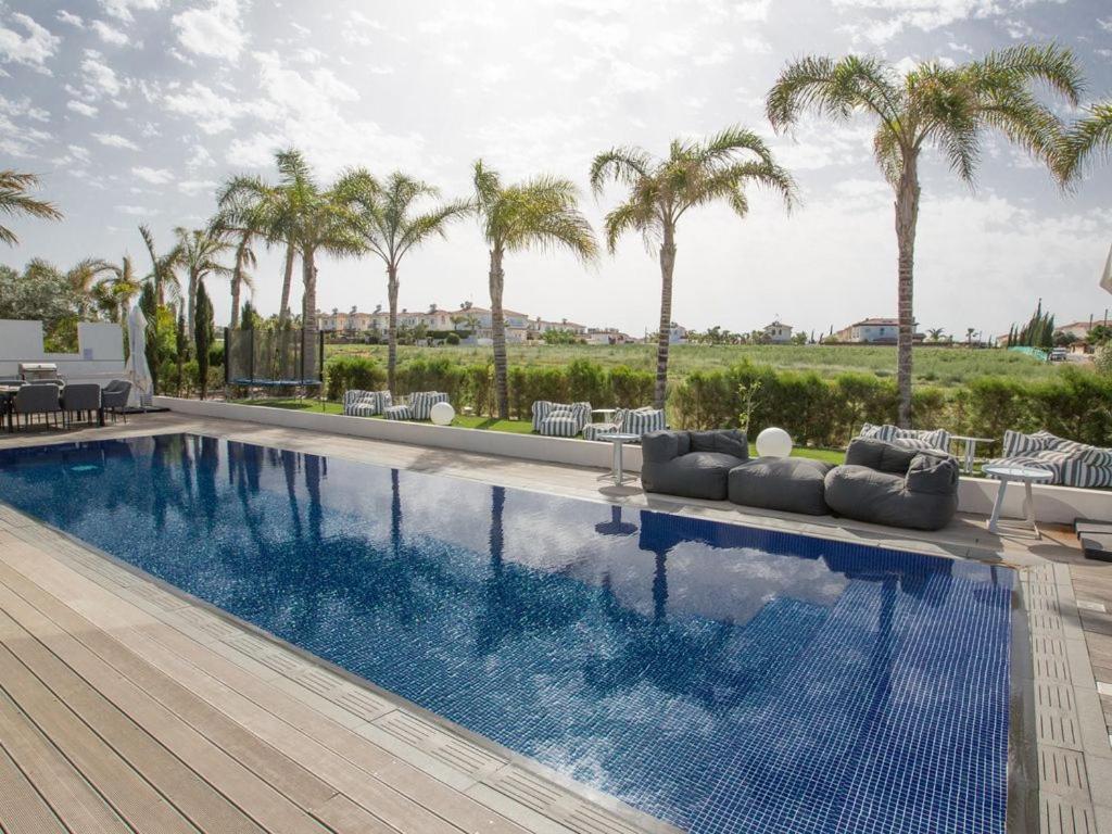 Villa Villa Papadopo - Luxury 3 Bedroom Villa With Private Pool, Hot Tub And Sea Views *