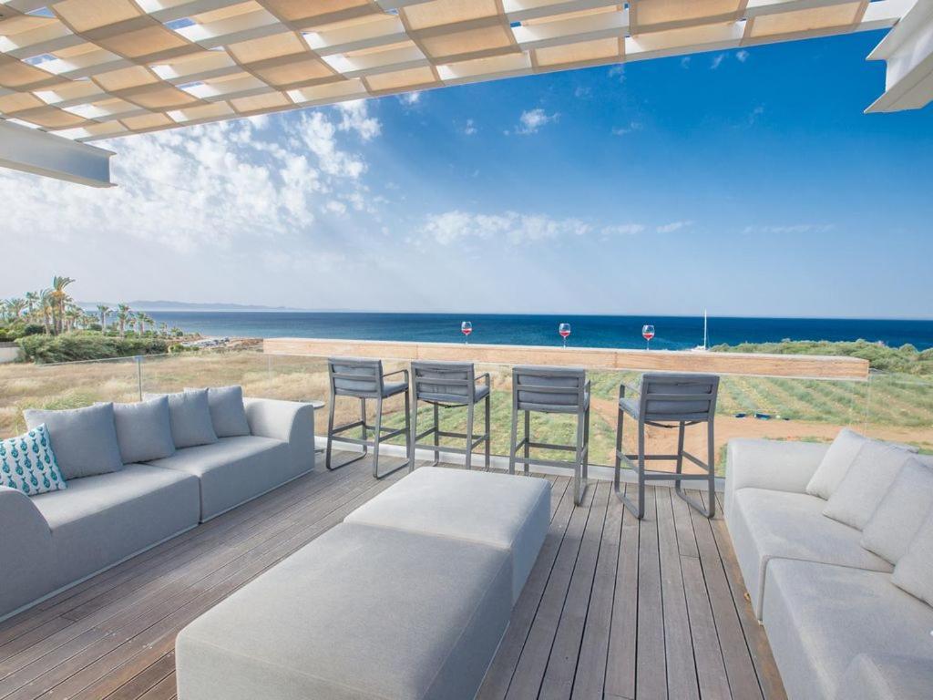 Villa Papadopo - Luxury 3 Bedroom Villa With Private Pool, Hot Tub And Sea Views Villa