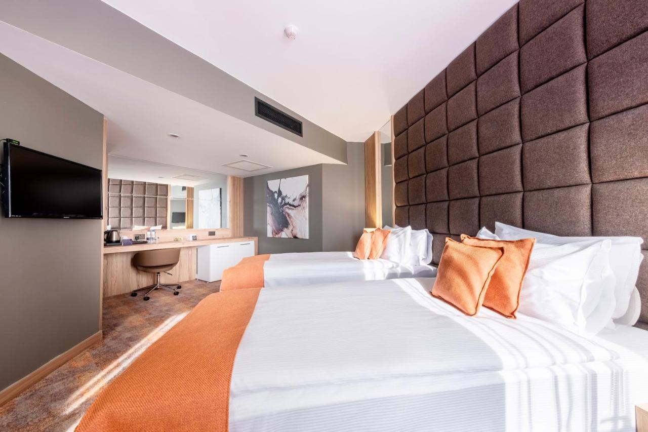 Hotel Grand Sapphire 4*