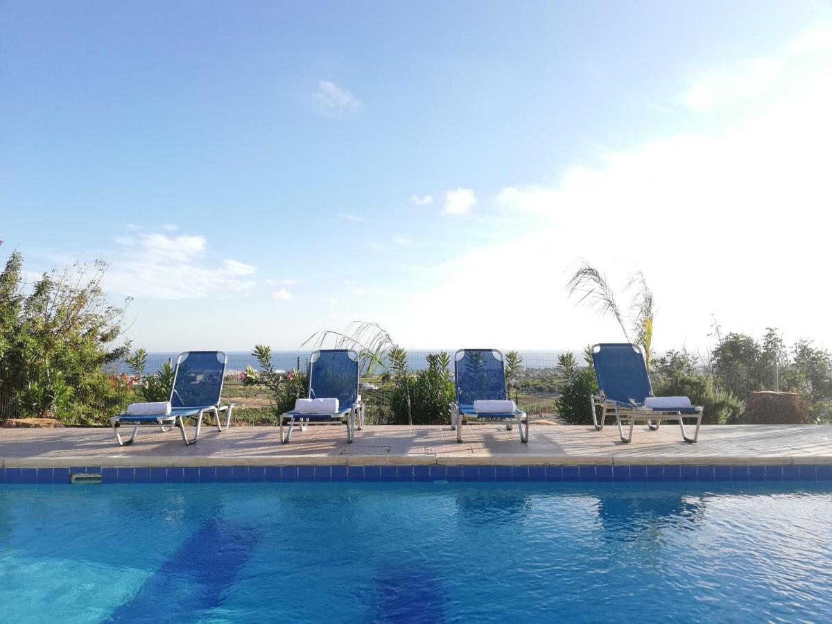 Briona Coral Bay