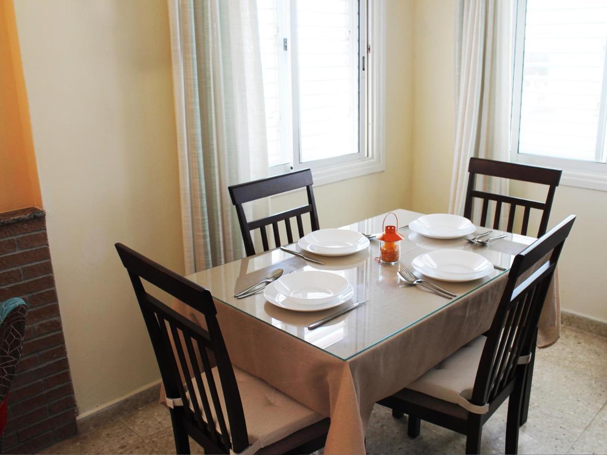 Vakantiehuis Panorama House, 5 Meters To The Sea Perivolia