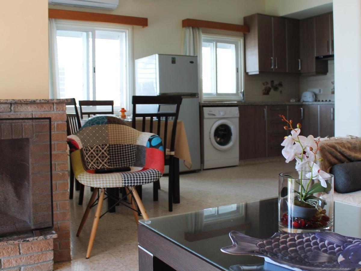 Panorama House, 5 Meters To The Sea Perivolia