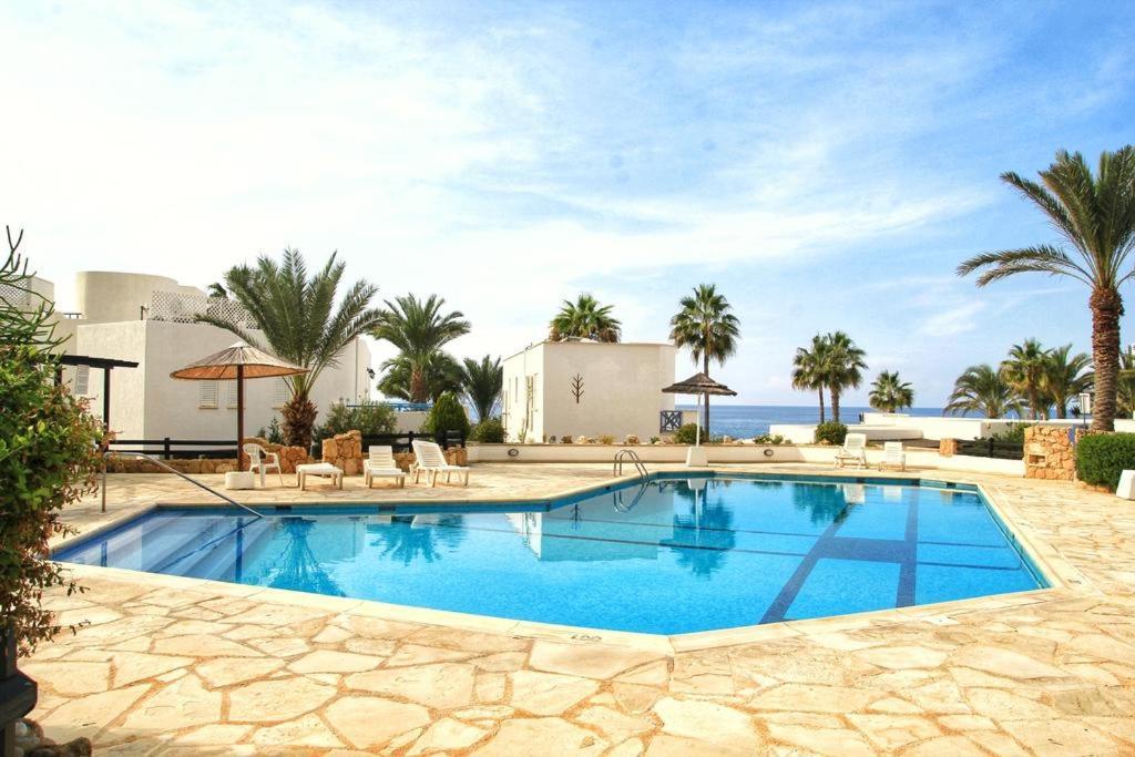 Holiday home Sea Front Kristina Klorakas