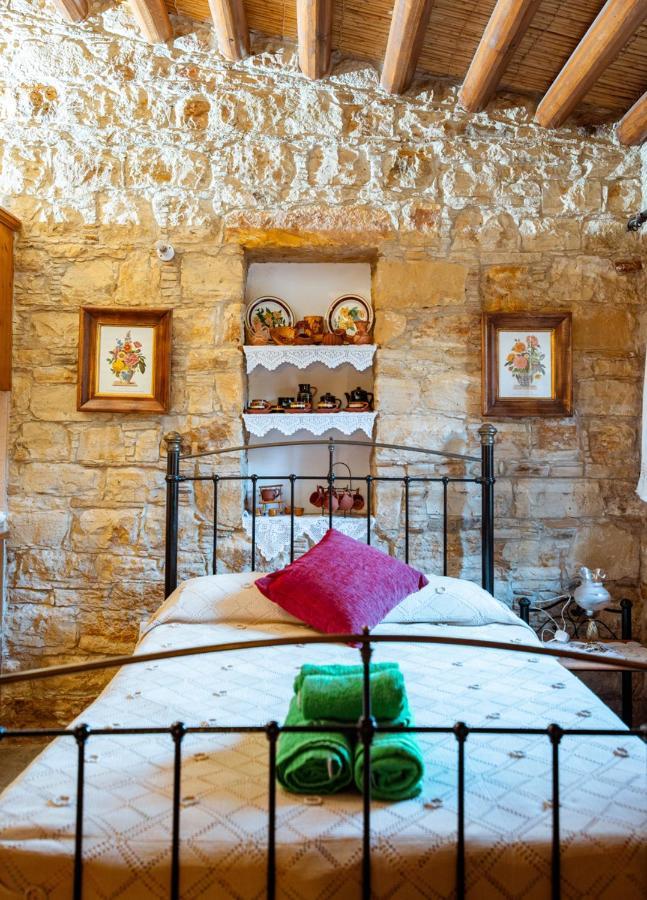 Constantias Stone Country house