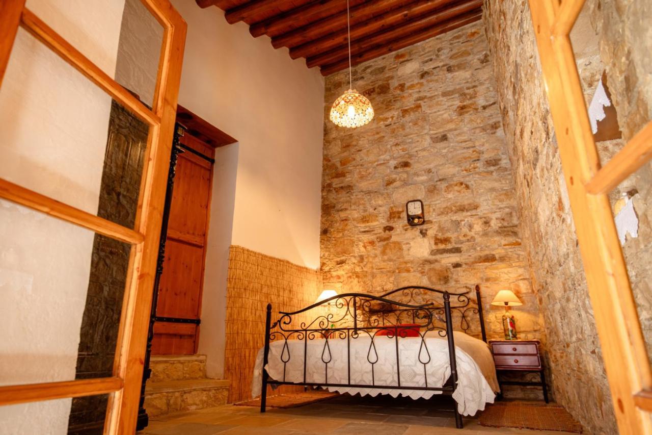 Constantias Stone Country house *