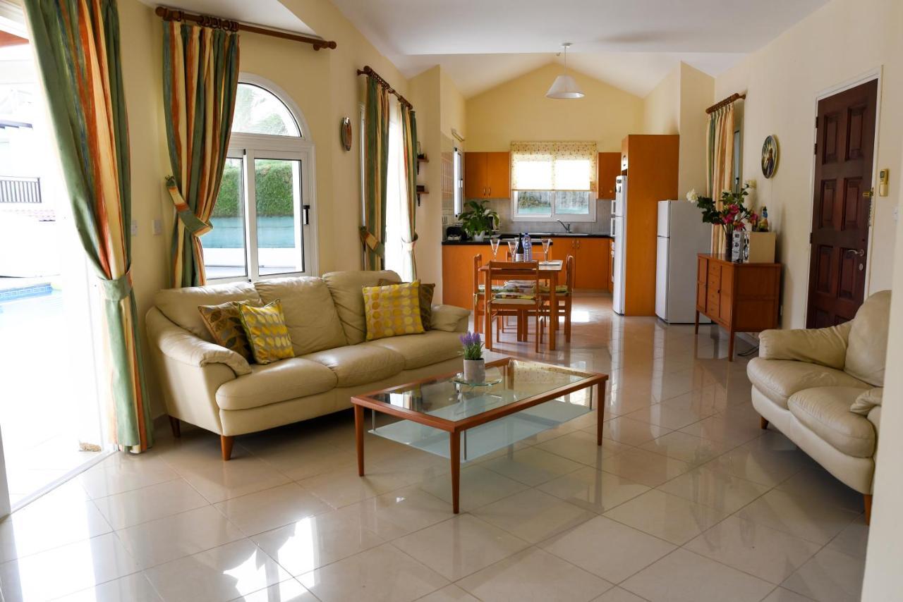 Villa Exellent 3 Bedroom In Coral Bay *