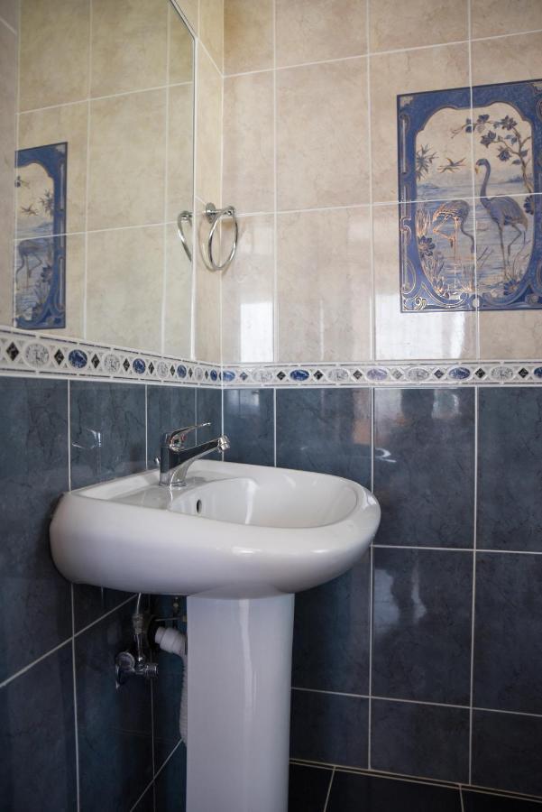 Exellent 3 Bedroom In Coral Bay Villa