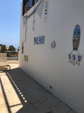 Denis, Marine Drive, Coral Bay Peyia