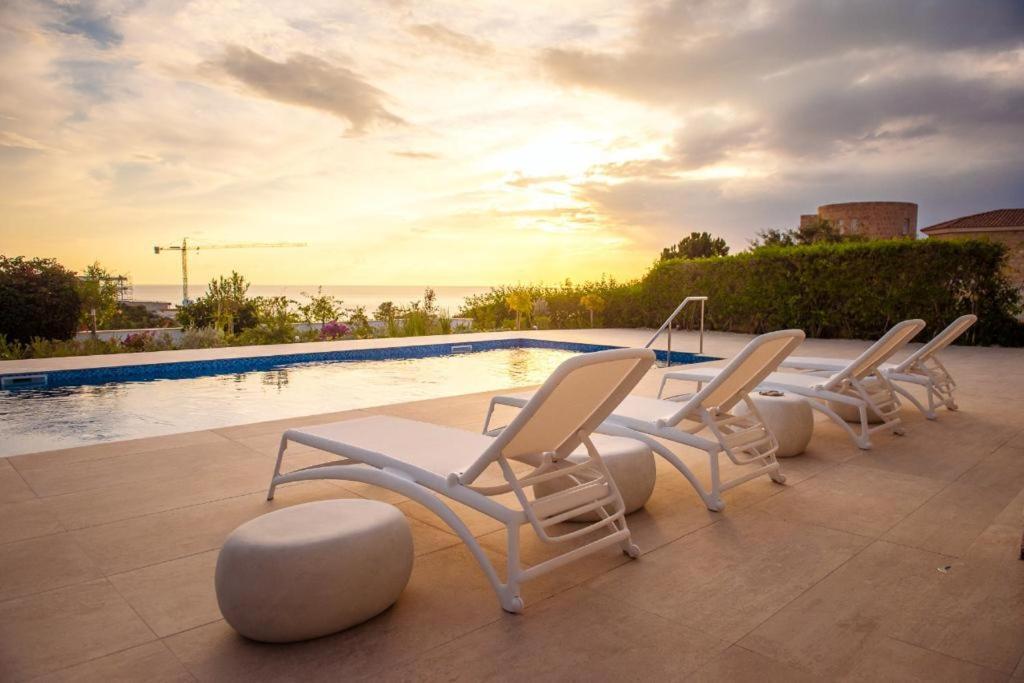 Villa Theo - Cap St Georges Resort * Peyia