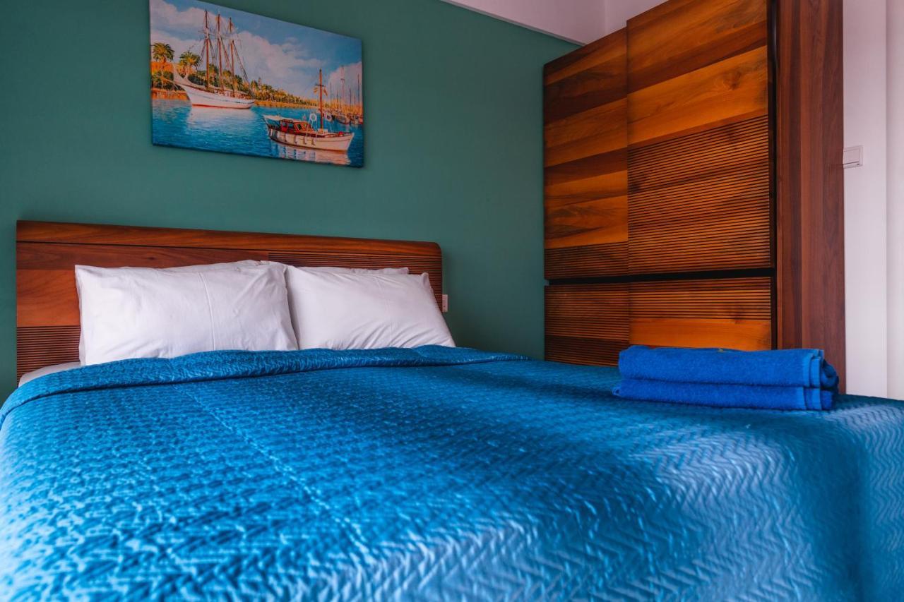 Edelweiss A Block Aparthotel Trikomo