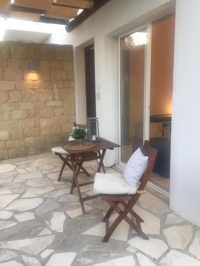 Villa House - Image *