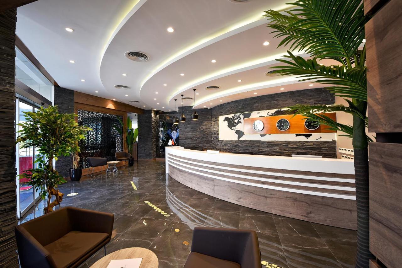 Hotel Grand Sapphire 4*