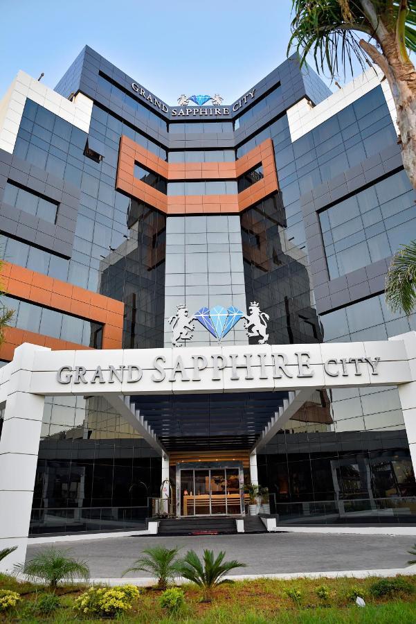 Hotel Grand Sapphire