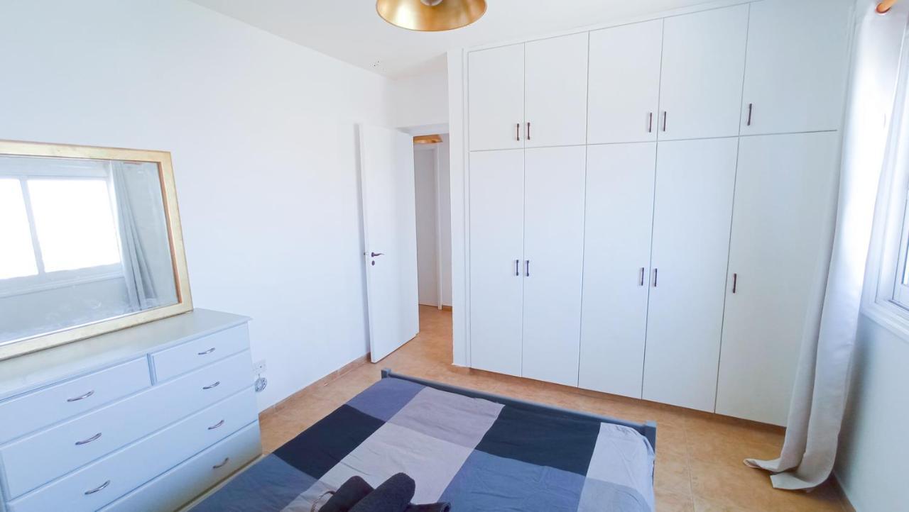 Apartamento Luxury Maisonette -sea View, Netflix, Gym- 5 Min From Lárnaca