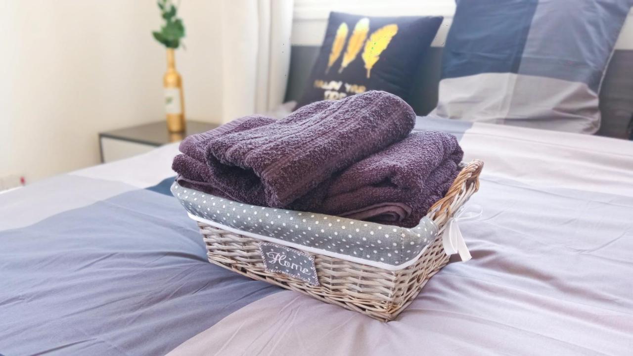 Luxury Maisonette -sea View, Netflix, Gym- 5 Min From Apartamento Lárnaca