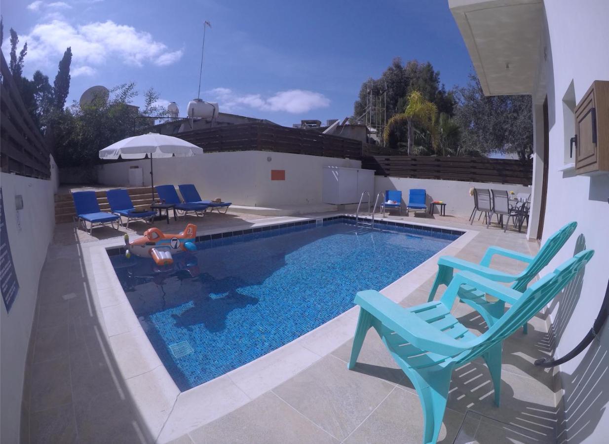 Paradiso Villa *