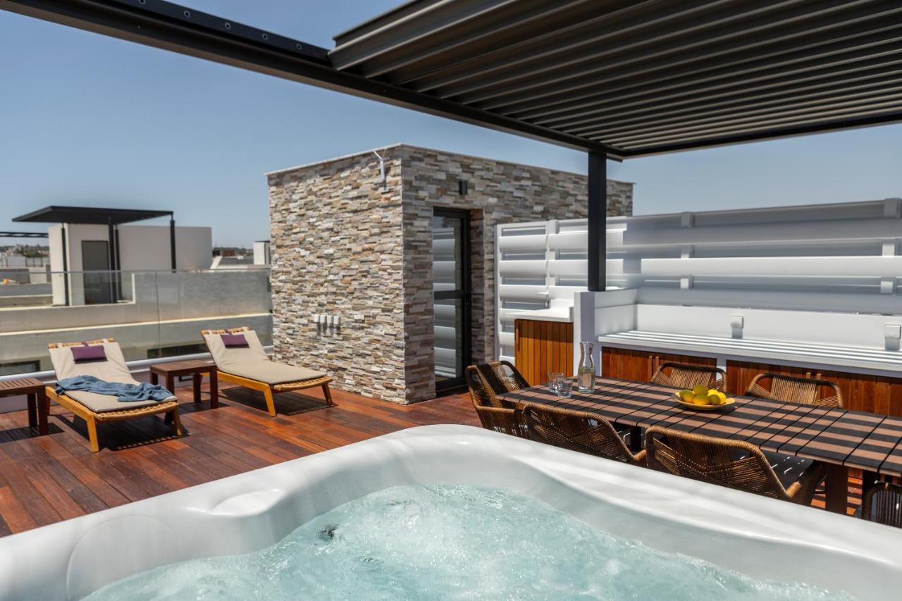 Chris Le Mare Gold Luxury Protaras