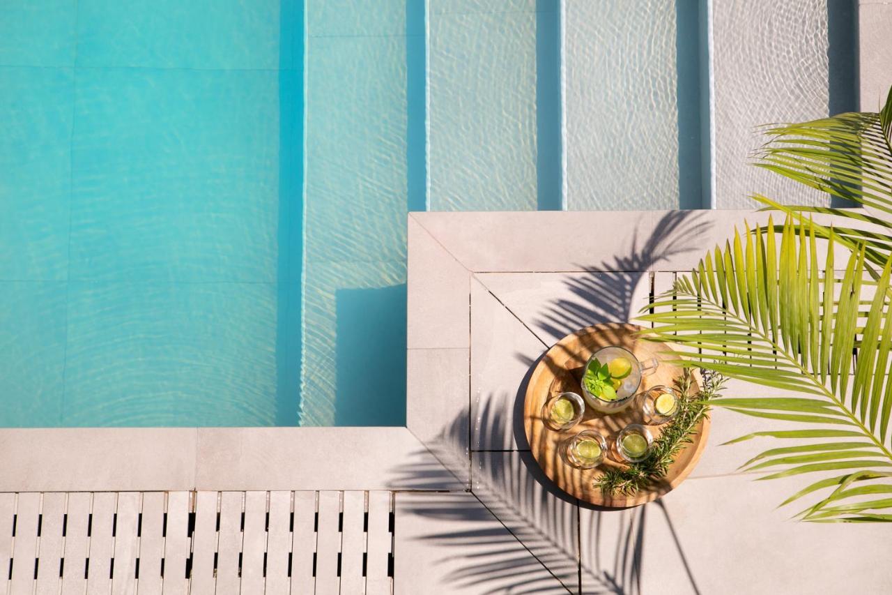 Chris Le Mare Gold Luxury Villa