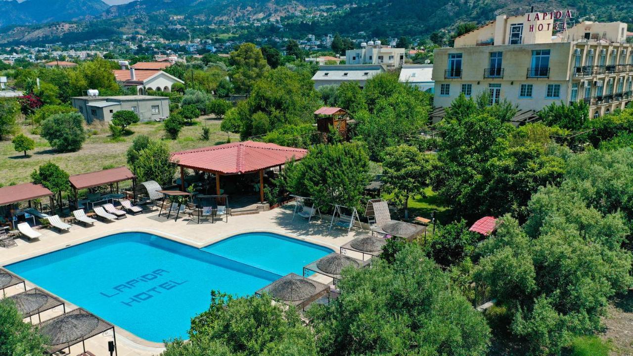 Bed & Breakfast Lapida Garden Lapta