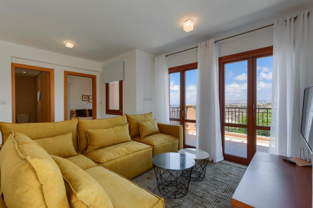 Resort Aphrodite Hills - 4*