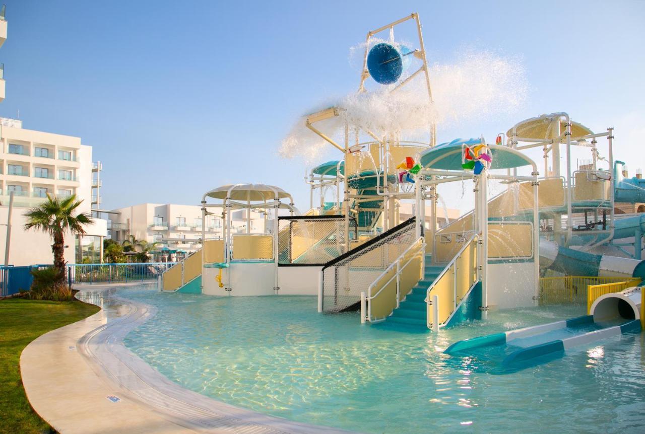 Atlantica Aqua Blue Hotel