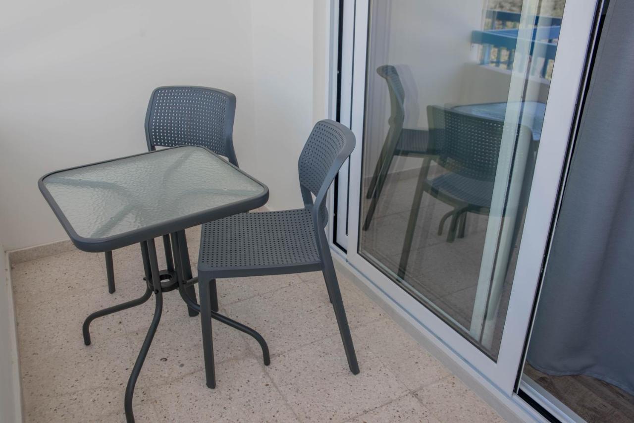Apartment Modern Not Far From The